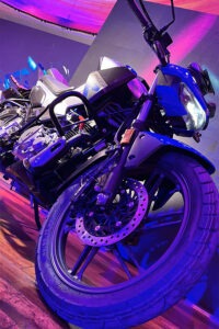 Hero lanza la nueva Hunk 125R